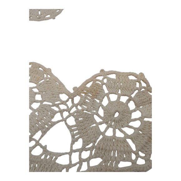 VTG 2 Handmade Crochet Doilies Ivory Lace Table Decor Dresser Scarf Placemats - Picture 5 of 6